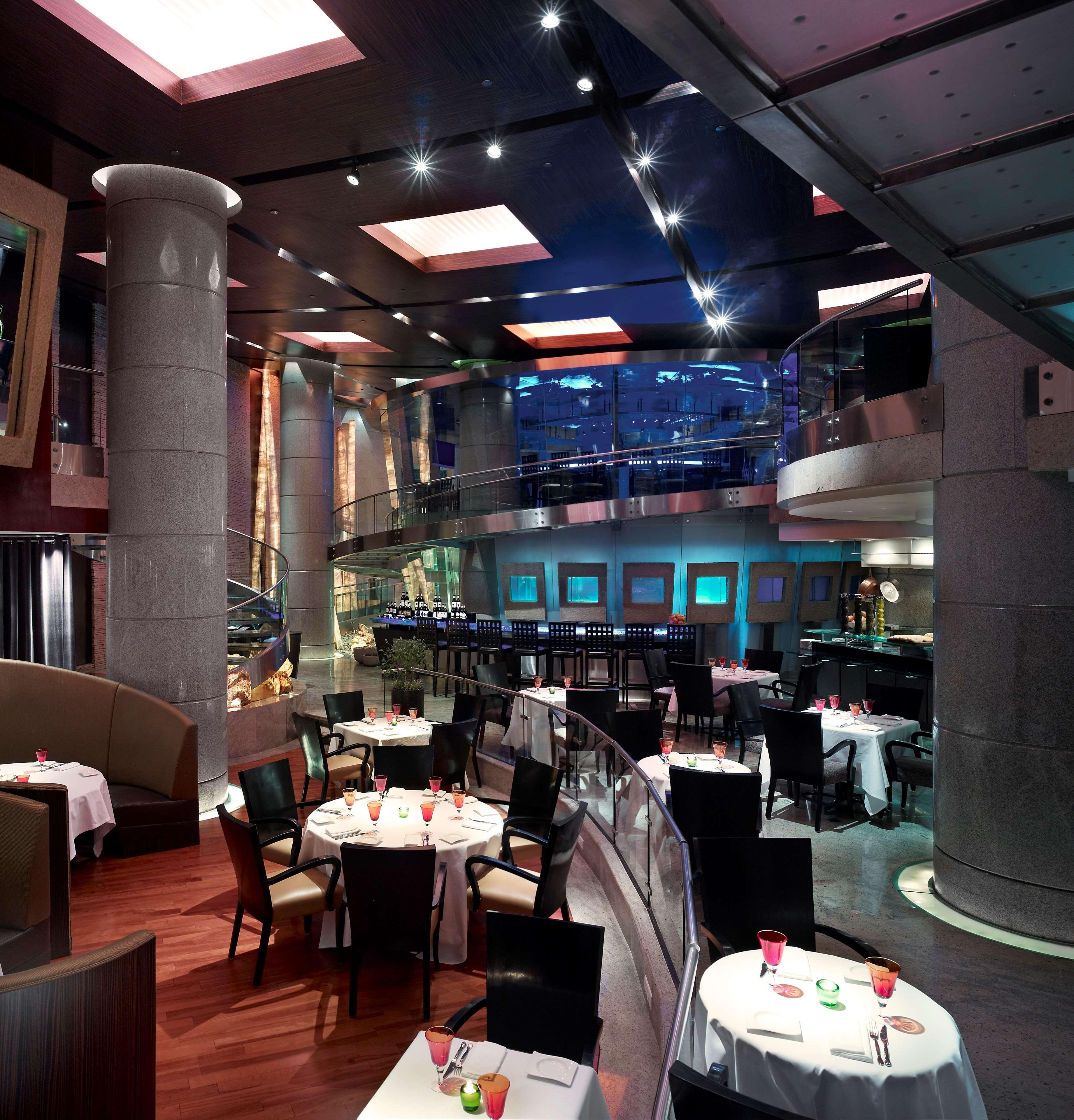 하얏트 리젠시 뭄바이 호텔 외부 사진 The interior of the restaurant